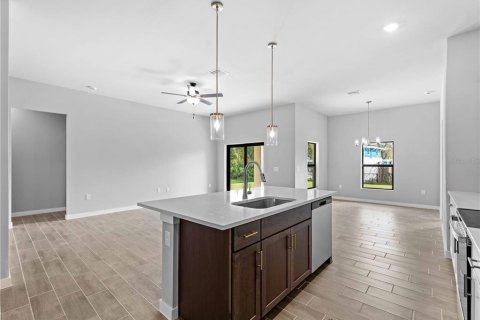 Casa en venta en North Port, Florida, 3 dormitorios, 116.31 m2 № 1622730 - foto 5