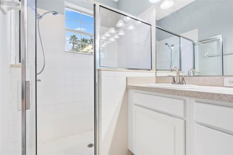 Villa ou maison à vendre à Tampa, Floride: 4 chambres, 172.33 m2 № 1717981 - photo 20
