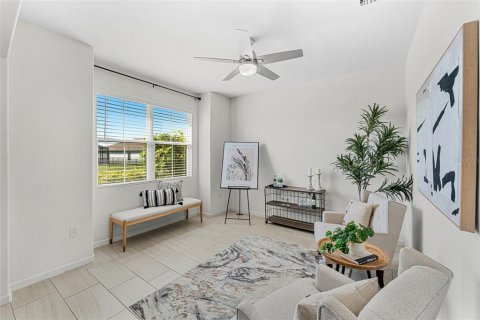 House in West Melbourne, Florida 5 bedrooms, 304.25 sq.m. № 1850207 - photo 8