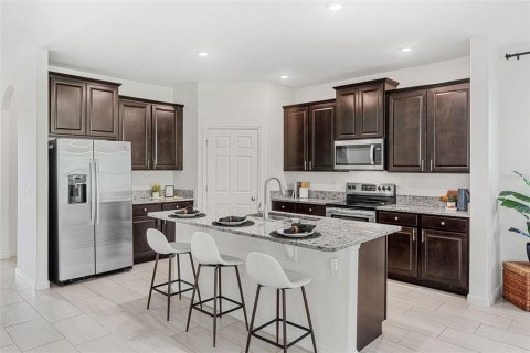 House in West Melbourne, Florida 5 bedrooms, 304.25 sq.m. № 1850207 - photo 13