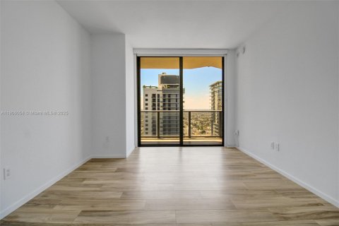 Condominio en venta en Miami, Florida, 3 dormitorios, 134.71 m2 № 2076863 - foto 9