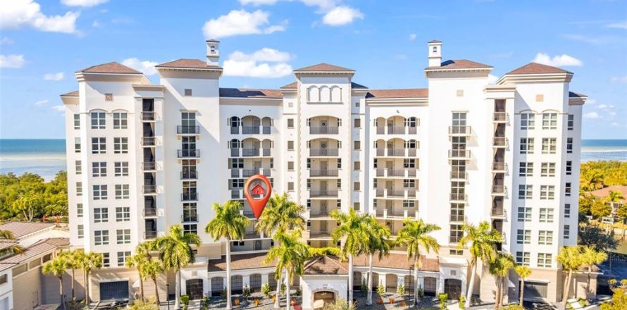 Condo à Punta Gorda, Floride, 3 chambres  № 2092472