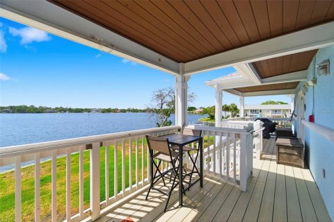Copropriété à louer à Saint Petersburg, Floride: 1 chambre, 62.06 m2 № 2093348 - photo 2