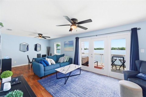 Copropriété à louer à Saint Petersburg, Floride: 1 chambre, 62.06 m2 № 2093348 - photo 4
