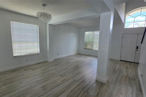 House in Tampa, Florida 4 bedrooms, 193.24 sq.m. № 2110087 - photo 27