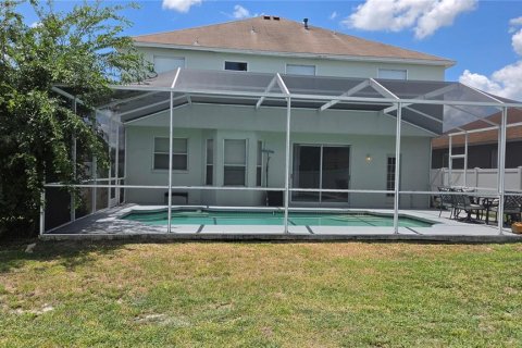 House in Tampa, Florida 4 bedrooms, 193.24 sq.m. № 2110087 - photo 3