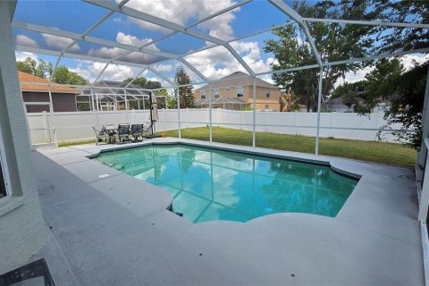 House in Tampa, Florida 4 bedrooms, 193.24 sq.m. № 2110087 - photo 8