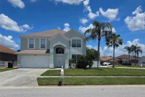 House in Tampa, Florida 4 bedrooms, 193.24 sq.m. № 2110087 - photo 2
