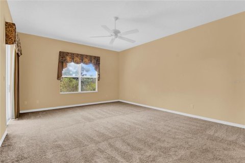 House in Leesburg, Florida 3 bedrooms, 209.87 sq.m. № 1430558 - photo 4
