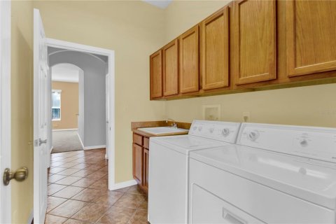 House in Leesburg, Florida 3 bedrooms, 209.87 sq.m. № 1430558 - photo 15