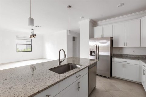 House in Bradenton, Florida 3 bedrooms, 170.94 sq.m. № 1834788 - photo 14