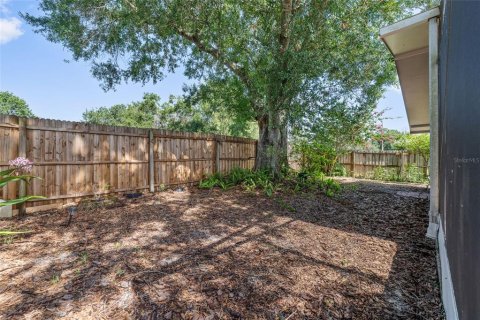 House in Orlando, Florida 3 bedrooms, 151.24 sq.m. № 2199908 - photo 30