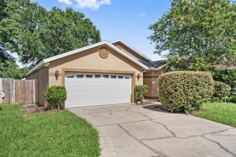 House in Orlando, Florida 3 bedrooms, 151.24 sq.m. № 2199908