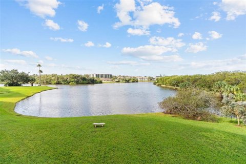 Copropriété à vendre à Saint Petersburg, Floride: 2 chambres, 111.02 m2 № 1403929 - photo 24