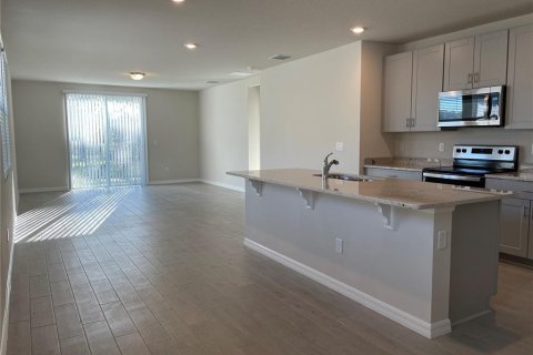 Casa en alquiler en Wesley Chapel, Florida, 4 dormitorios, 156.73 m2 № 1912916 - foto 4