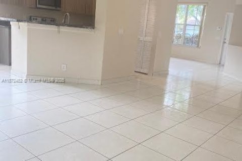 Villa ou maison à vendre à Weston, Floride: 3 chambres, 137.31 m2 № 1939014 - photo 24