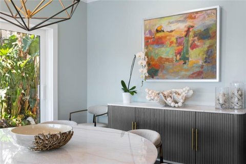 House in Saint Pete Beach, Florida 4 bedrooms, 248.61 sq.m. № 1740429 - photo 16