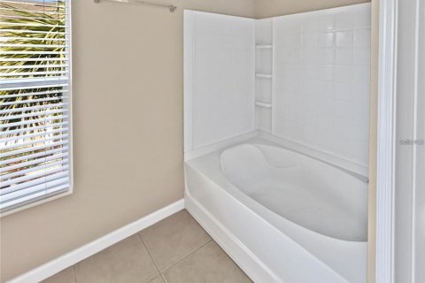 Townhouse in Ocala, Florida 3 bedrooms, 143.26 sq.m. № 2228259 - photo 8