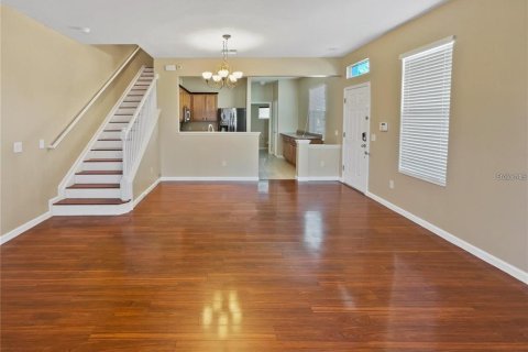 Townhouse in Ocala, Florida 3 bedrooms, 143.26 sq.m. № 2228259 - photo 3