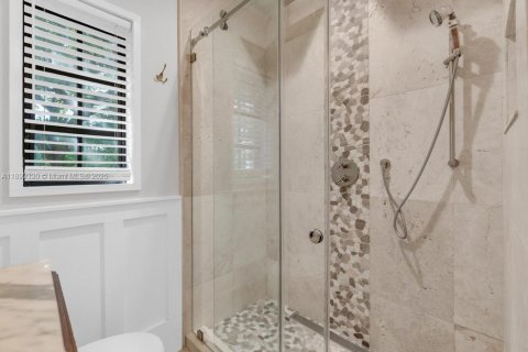 House in Miami Springs, Florida 2 bedrooms, 112.04 sq.m. № 1950826 - photo 25