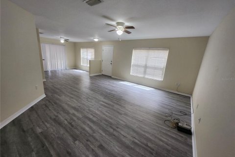 Touwnhouse à louer à Riverview, Floride: 3 chambres, 130.81 m2 № 2097052 - photo 12