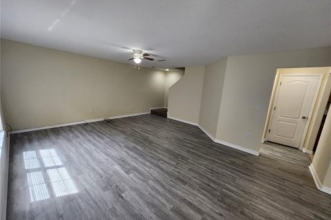 Touwnhouse à louer à Riverview, Floride: 3 chambres, 130.81 m2 № 2097052 - photo 4