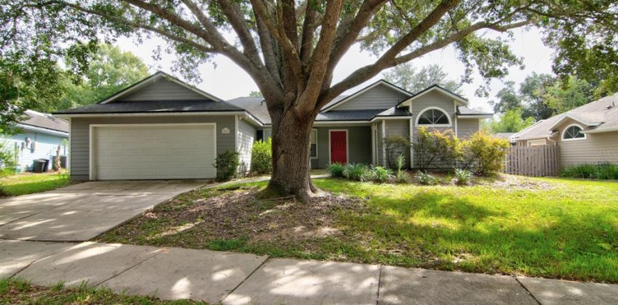Villa ou maison à Gainesville, Floride 3 chambres, 172.24 m2 № 1912584