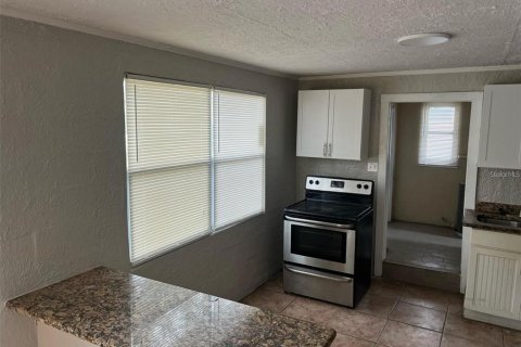 Appartement à louer à Orlando, Floride: 2 chambres, 69.68 m2 № 2103858 - photo 3