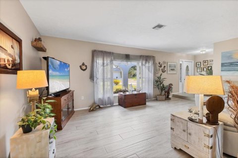 Casa en venta en Bradenton, Florida, 3 dormitorios, 177.72 m2 № 1651689 - foto 10