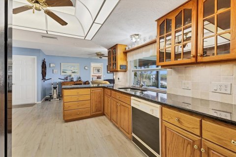 Casa en venta en Bradenton, Florida, 3 dormitorios, 177.72 m2 № 1651689 - foto 17