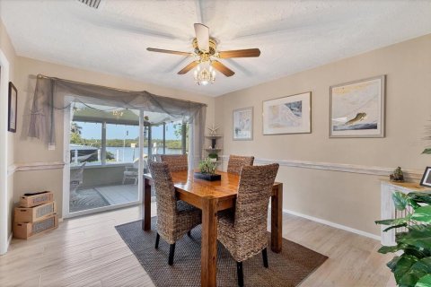 Casa en venta en Bradenton, Florida, 3 dormitorios, 177.72 m2 № 1651689 - foto 11