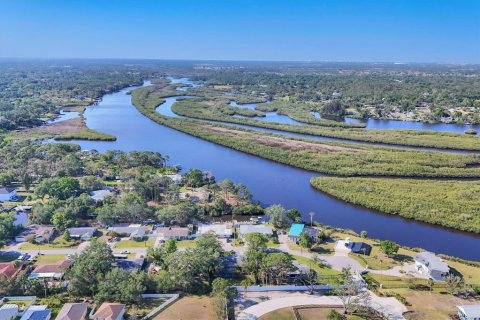 Casa en venta en Bradenton, Florida, 3 dormitorios, 177.72 m2 № 1651689 - foto 4