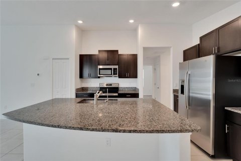 House in Wimauma, Florida 3 bedrooms, 137.87 sq.m. № 1783451 - photo 6