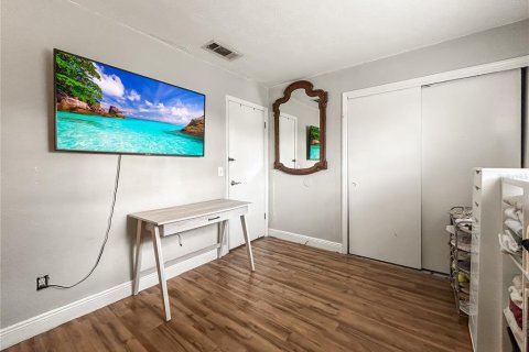 Condominio en venta en Tampa, Florida, 2 dormitorios, 86.21 m2 № 2143009 - foto 11