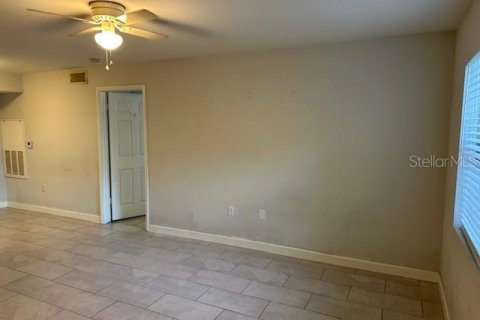 Condo in Kissimmee, Florida, 2 bedrooms  № 1535790 - photo 13