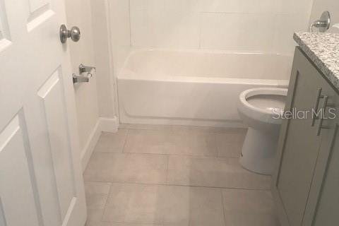 Condo in Kissimmee, Florida, 2 bedrooms  № 1535790 - photo 21