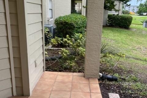 Condo in Kissimmee, Florida, 2 bedrooms  № 1535790 - photo 4