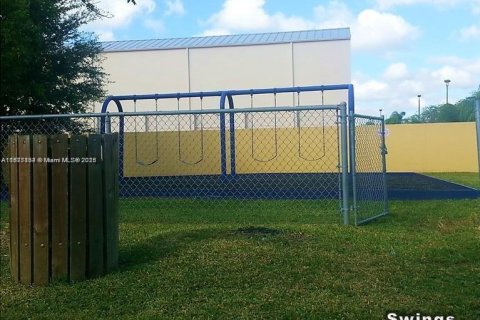 Condominio en venta en Miami, Florida, 1 dormitorio, 67.35 m2 № 1983346 - foto 23