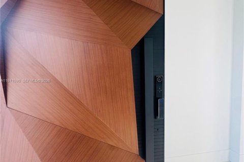 Villa ou maison à vendre à Miami, Floride: 5 chambres, 308.06 m2 № 2033573 - photo 30