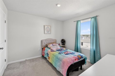 House in Haines City, Florida 4 bedrooms, 178.37 sq.m. № 2210811 - photo 15
