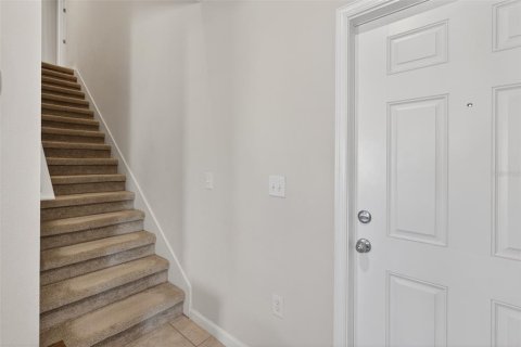 House in Haines City, Florida 4 bedrooms, 178.37 sq.m. № 2210811 - photo 11