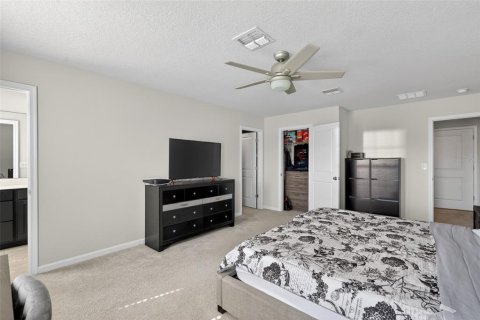 House in Haines City, Florida 4 bedrooms, 178.37 sq.m. № 2210811 - photo 19