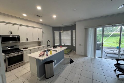 House in Saint Lucie, Florida 3 bedrooms, 193.24 sq.m. № 2151139 - photo 11