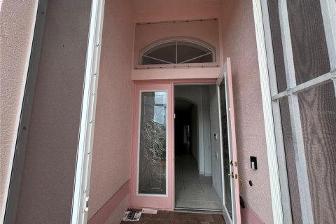 House in Saint Lucie, Florida 3 bedrooms, 193.24 sq.m. № 2151139 - photo 6