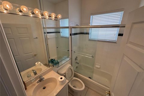 House in Saint Lucie, Florida 3 bedrooms, 193.24 sq.m. № 2151139 - photo 23