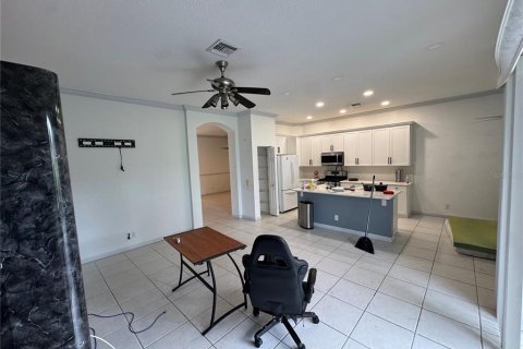 House in Saint Lucie, Florida 3 bedrooms, 193.24 sq.m. № 2151139 - photo 14