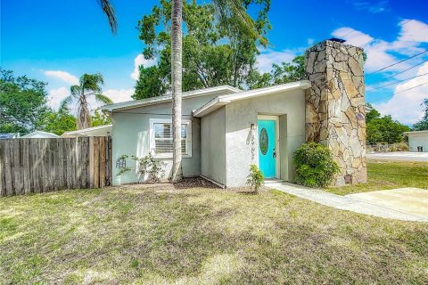 Villa ou maison à vendre à Plant City, Floride: 3 chambres, 136.01 m2 № 1720013 - photo 1