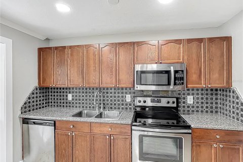 Villa ou maison à vendre à Plant City, Floride: 3 chambres, 136.01 m2 № 1720013 - photo 22