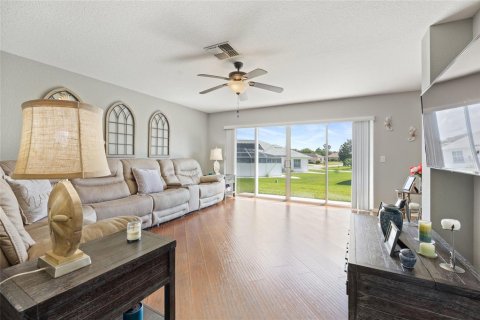 House in Summerfield, Florida 3 bedrooms, 156.63 sq.m. № 1618935 - photo 26