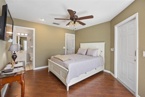House in Summerfield, Florida 3 bedrooms, 156.63 sq.m. № 1618935 - photo 10